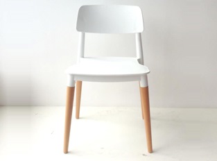 Chaise design bourget vendue par 4