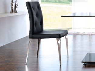chaises design Valeur Noir VENDU PAR 2