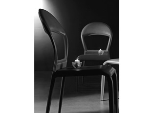 Chaise design Baudelaire vendu par 2